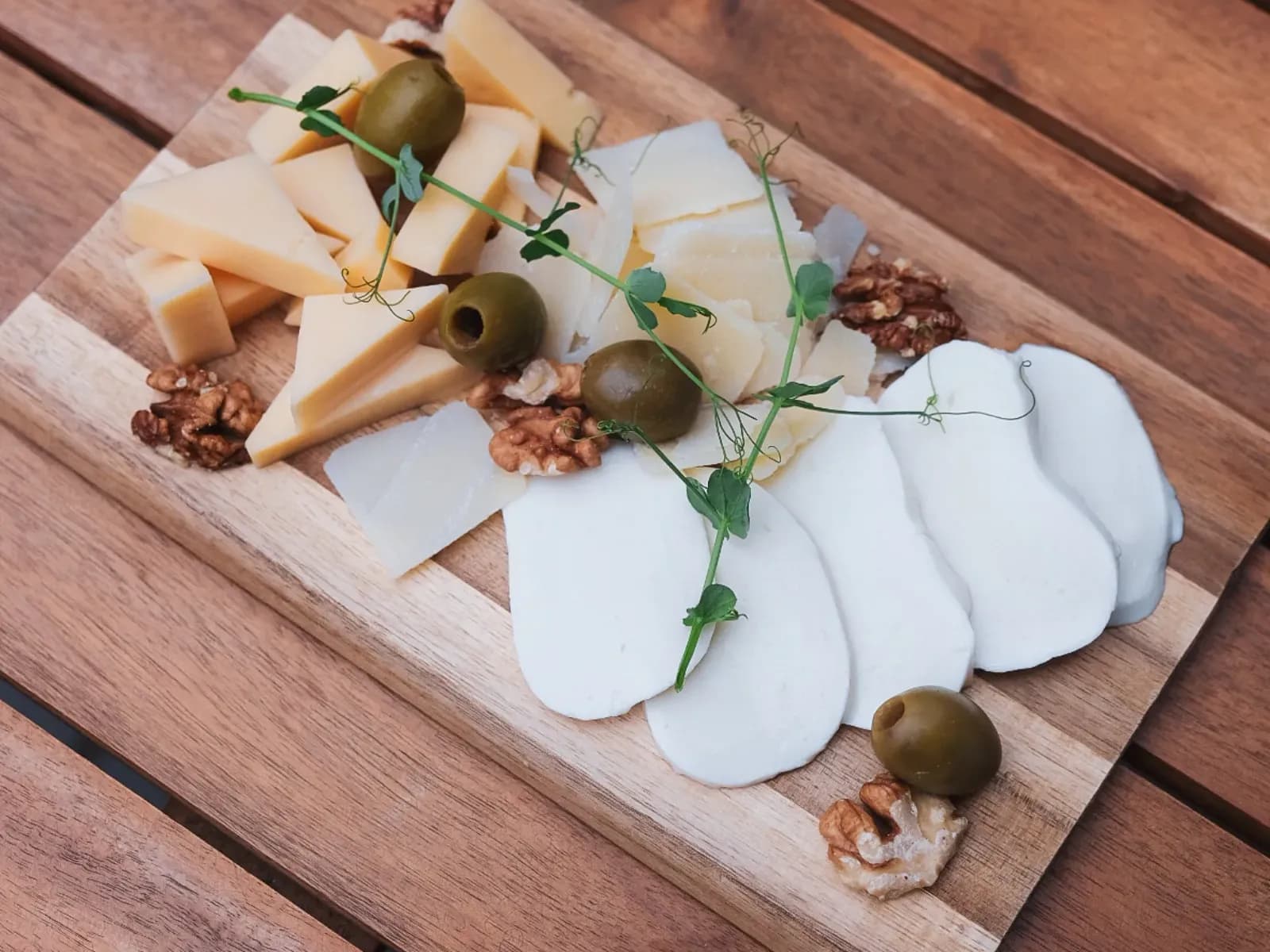 Сырная тарелка